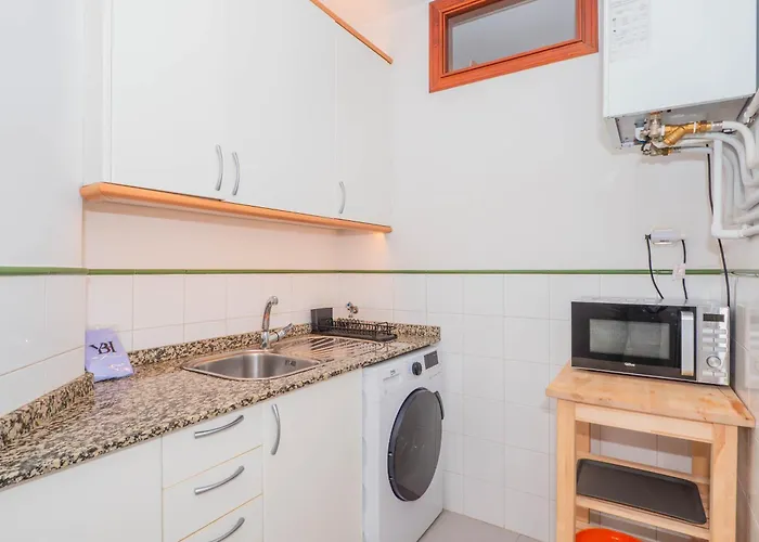 Ybh Alfonso Xiii, 28 Vigo